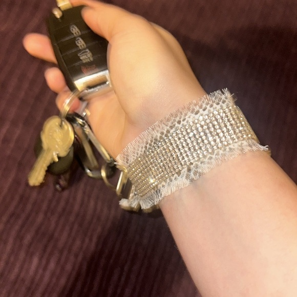 Frayed Rhinestone Wristlet Keychain - Picture 2 of 2